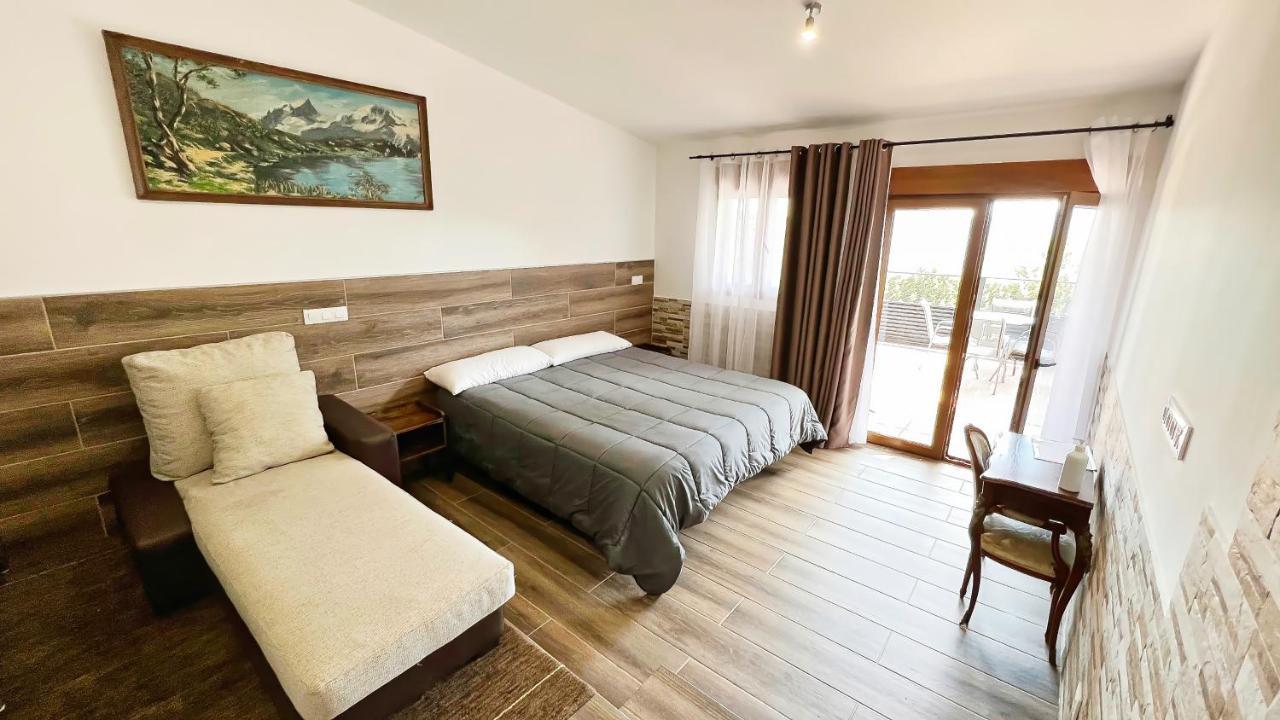 Posada Rural Spa Granja La Tejera De Lozoya Gargantilla del Lozoya y Pinilla de Buitrago Exterior foto
